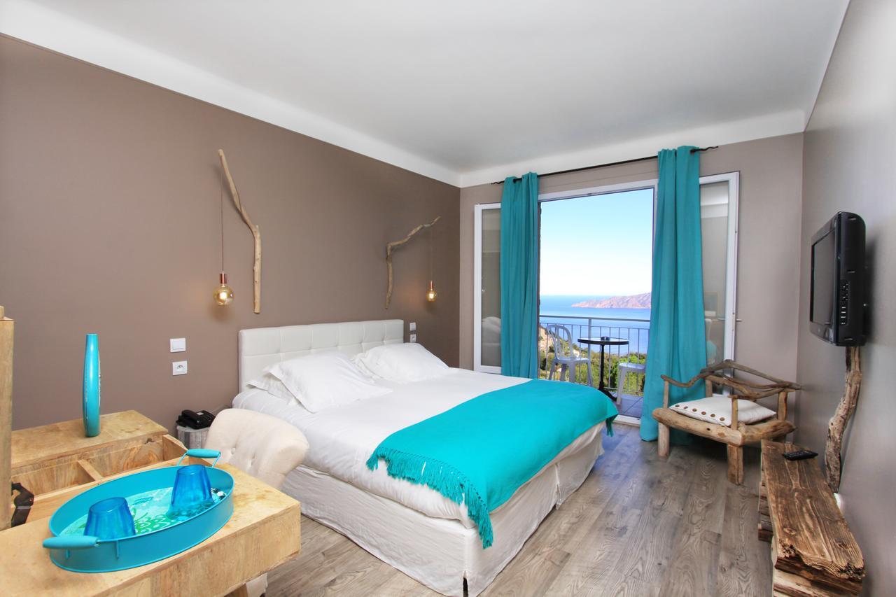 Scandola Hotel