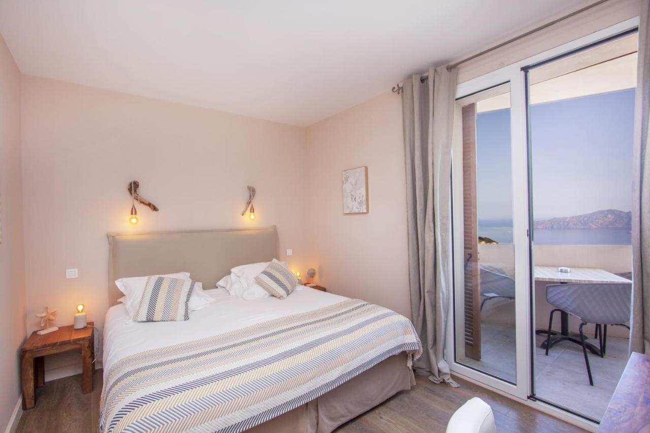 Scandola Hotel